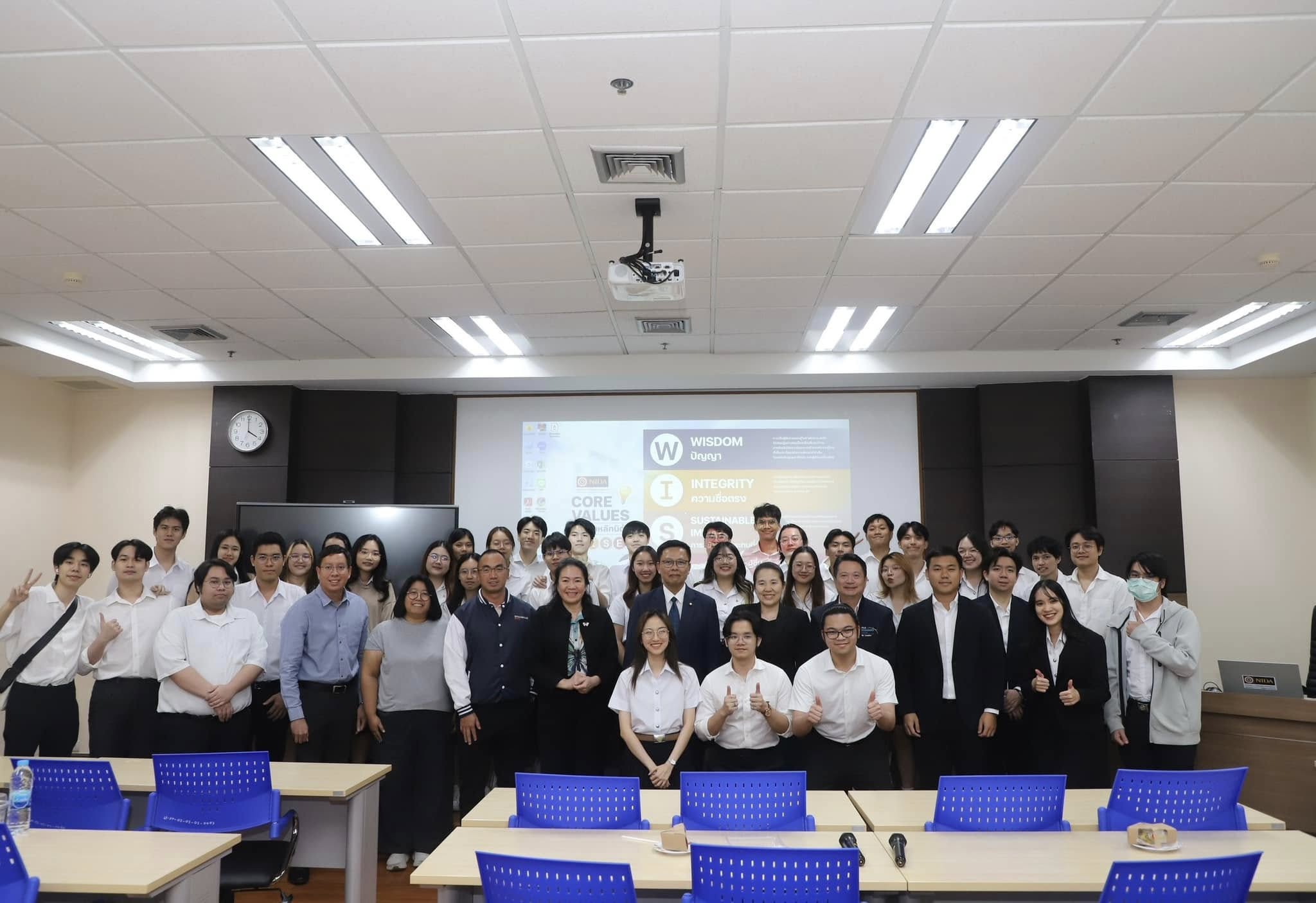 KMITL-NIDA Financial Engineering - The final presentation of the senior project on March 14th, 2025 8 -