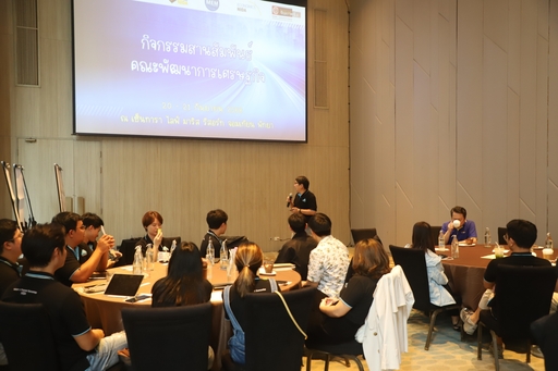 กิจกรรมสานสัมพันธ์รุ่นพี่รุ่นน้อง ปัจฉิมนิเทศ และรับฟังเสียงนักศึกษาของหลักสูตรเศรษฐศาสตร์การเงิน ภาคพิเศษ รุ่นที่ 15-18 ระหว่างวันที่ 20-21 กันยายน 2568 14 -