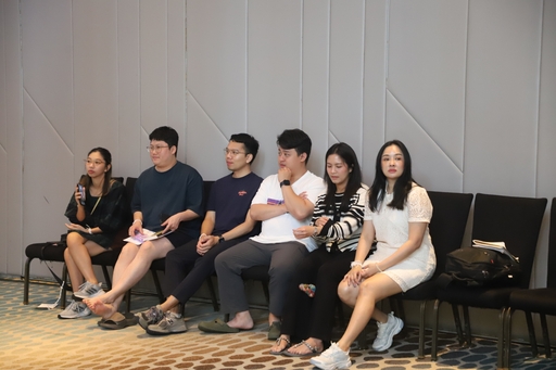 กิจกรรมสานสัมพันธ์รุ่นพี่รุ่นน้อง ปัจฉิมนิเทศ และรับฟังเสียงนักศึกษาของหลักสูตรเศรษฐศาสตร์การเงิน ภาคพิเศษ รุ่นที่ 15-18 ระหว่างวันที่ 20-21 กันยายน 2568 39 -